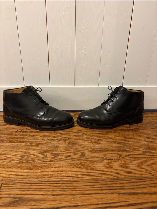 Kenneth Cole New York- Made in Italy Black Leather Chukka Boots Men’s (size 11) main image 4